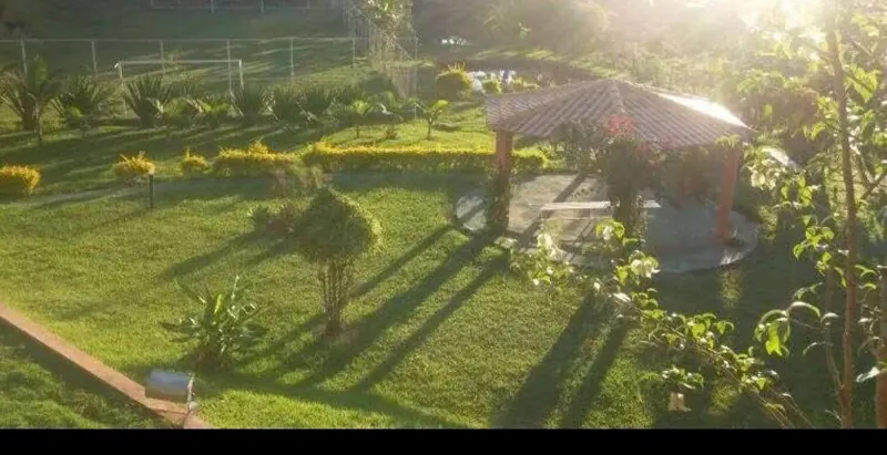 Jardim da unidade Piraí do Grupo Triunfo, clínica de saúde mental e dependência química